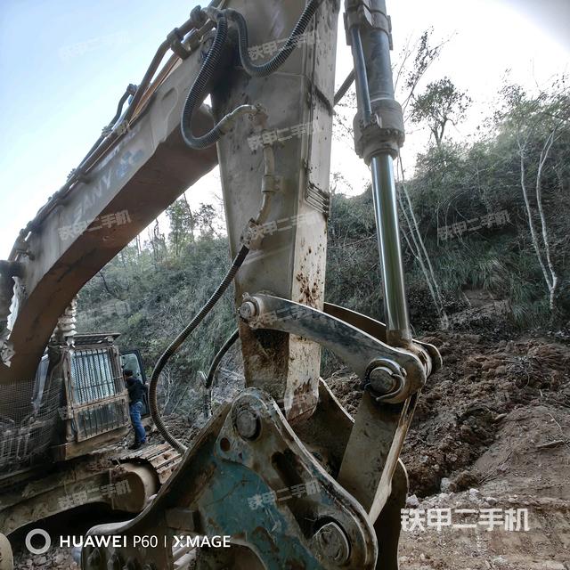 小臂整體右前（工作和回轉(zhuǎn)裝置）