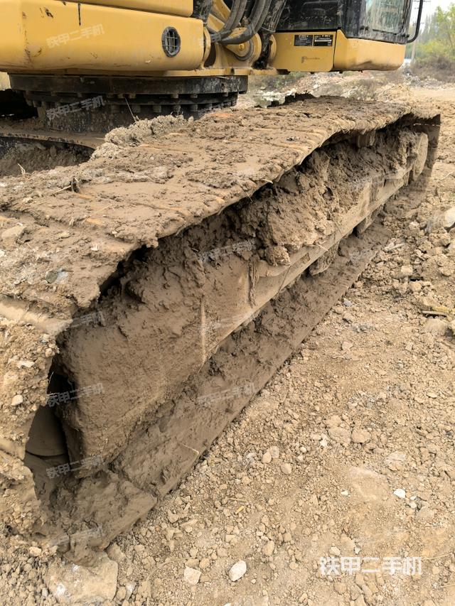 右側(cè)履帶整體（行走機構(gòu)）