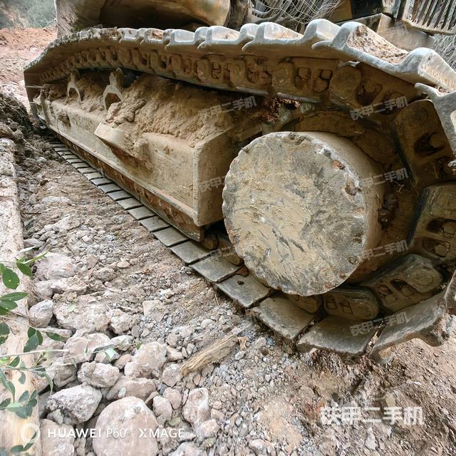 左側(cè)履帶整體?（行走機(jī)構(gòu)）