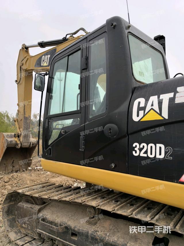 駕駛室左后45度（駕駛室部分）