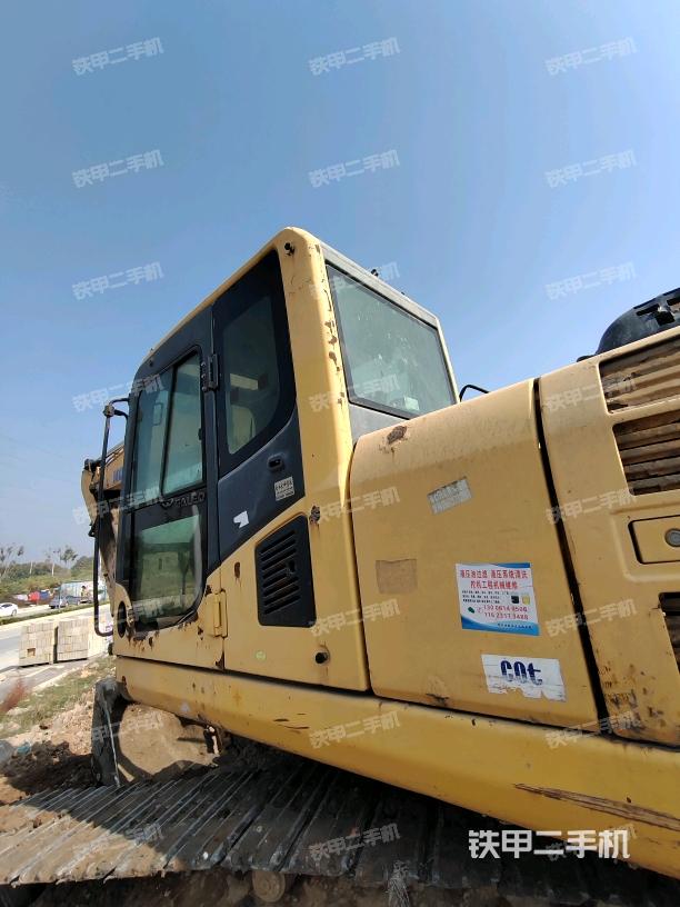 駕駛室左后45度（駕駛室部分）