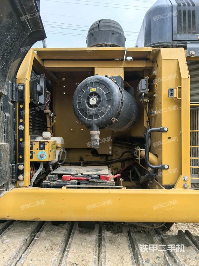 空濾倉整體（大件艙室）