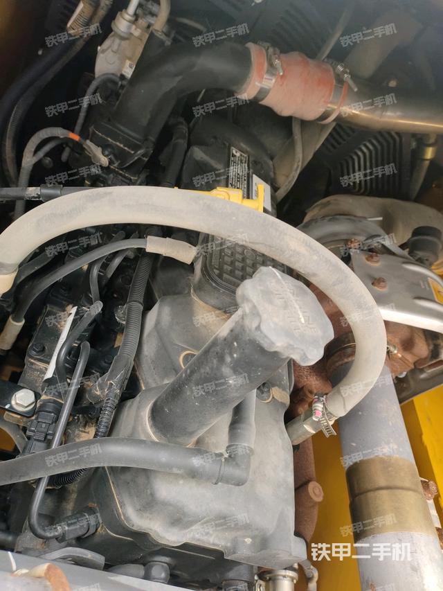 發(fā)動機(jī)室（上車部件）