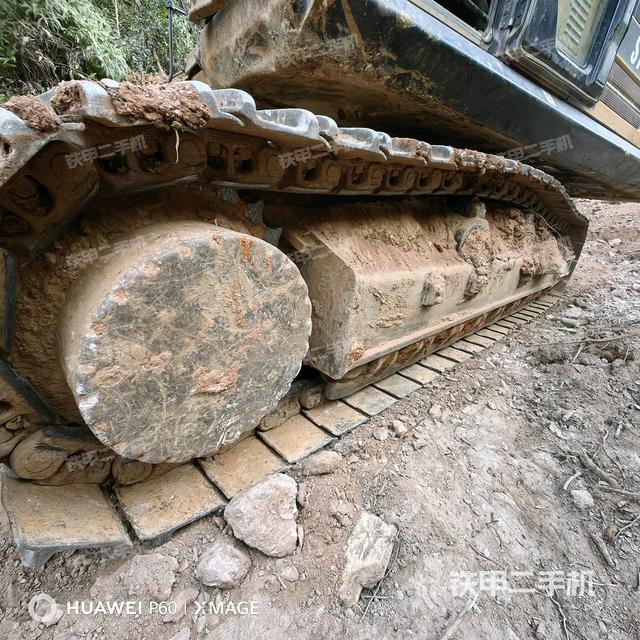 左導(dǎo)向輪（行走機(jī)構(gòu)）