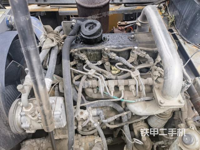 發(fā)動機(jī)室(上車部件) 發(fā)動機(jī)室(上車部件)