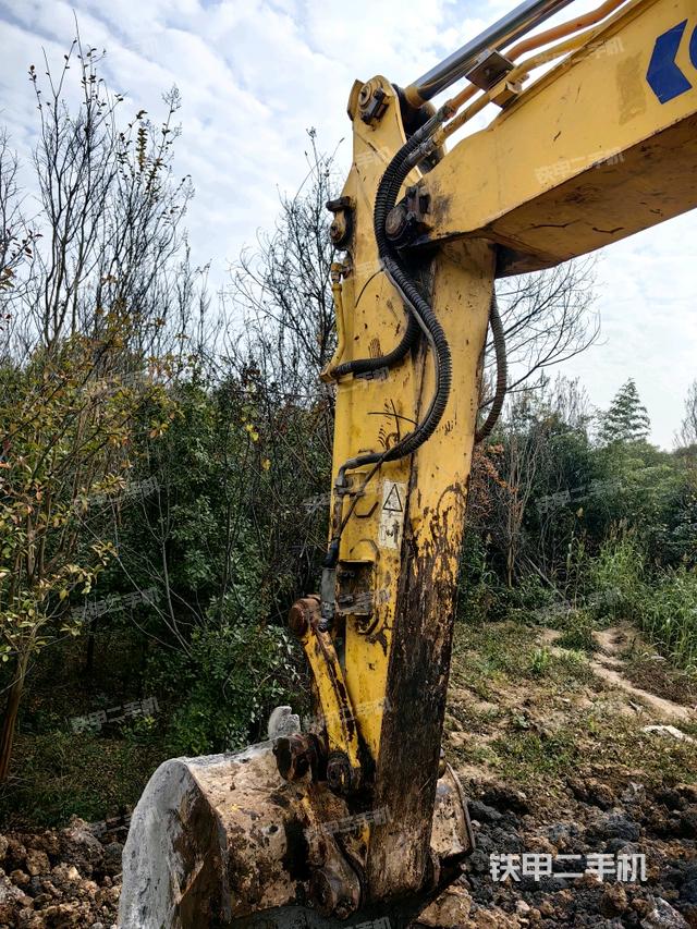 小臂整體左后（工作和回轉(zhuǎn)裝置）