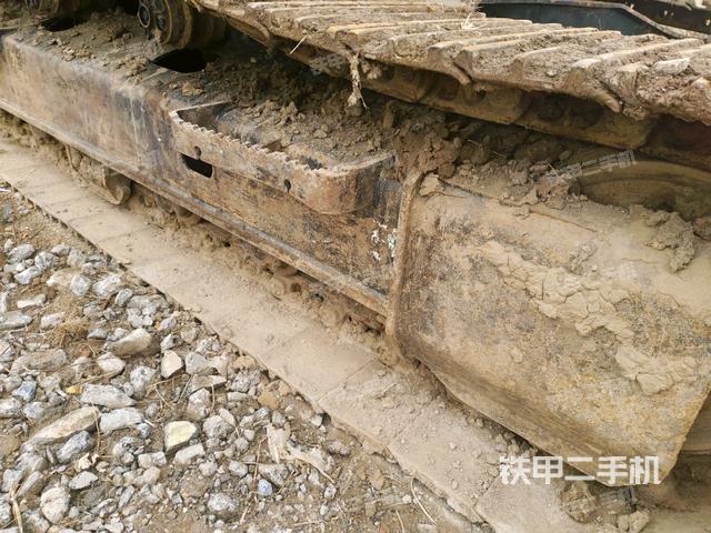 右側(cè)行走馬達(dá)蓋板（行走機(jī)構(gòu)）