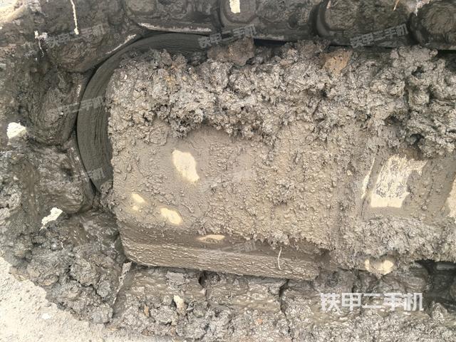 左驅(qū)動(dòng)輪（行走機(jī)構(gòu)）