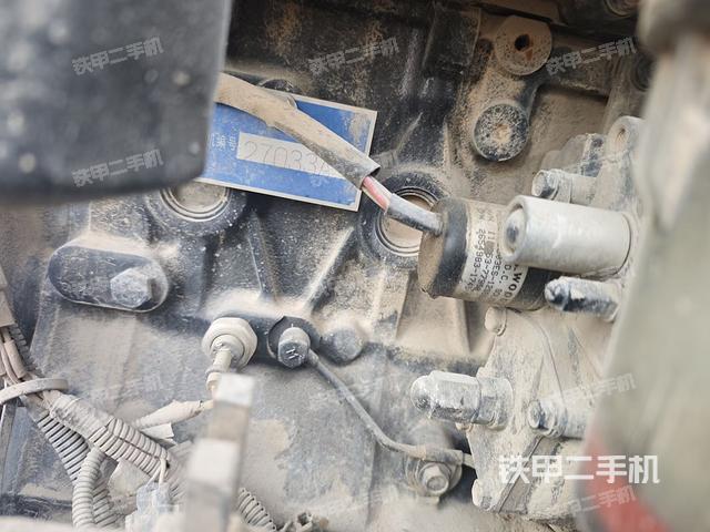 電瓶（大件艙室）