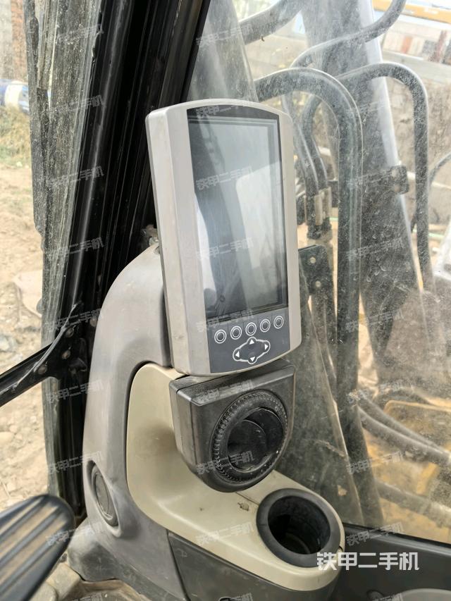 顯示屏?（駕駛室部分）