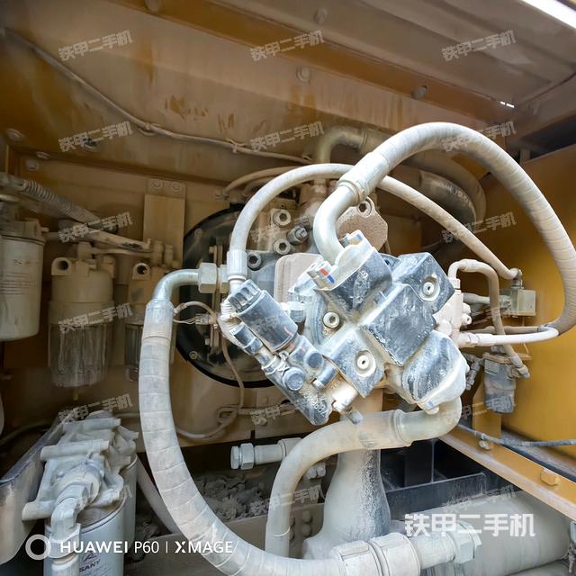 電瓶（大件艙室）