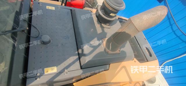 車架鉸接（液壓/傳動系統(tǒng)）