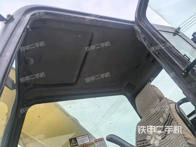 頂棚整體（駕駛室部分）