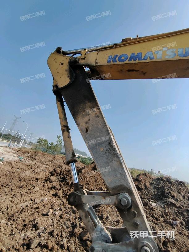 小臂整體左后（工作和回轉(zhuǎn)裝置）