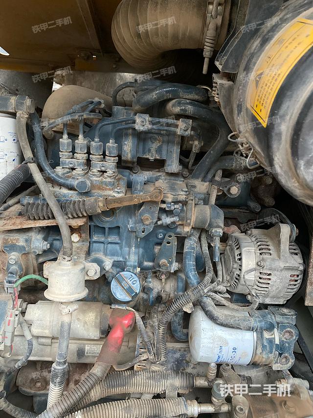 發(fā)動機整體俯視（整機外觀）