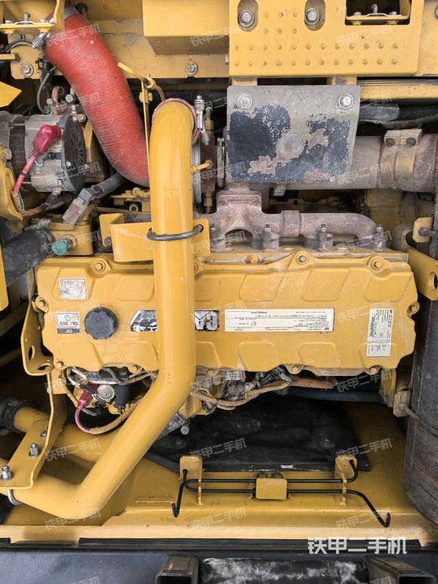 發(fā)動機(jī)室（上車部件）