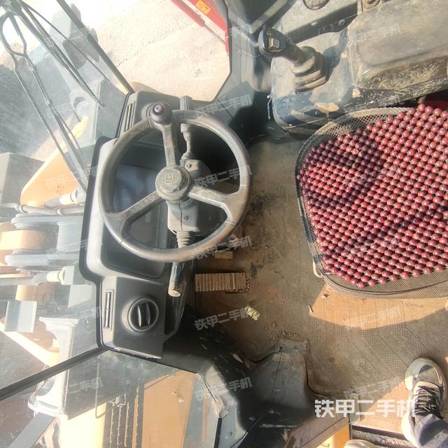 頂棚整體  內(nèi)（駕駛室部分）