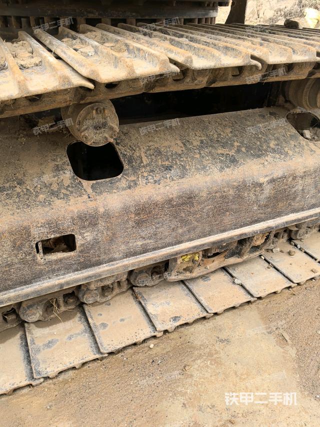 左托鏈輪和鏈筋（行走機(jī)構(gòu)）