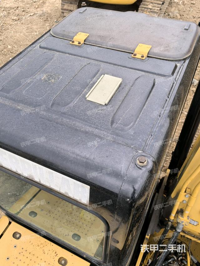 駕駛室頂部俯視（上車部件）