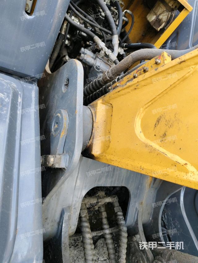 大臂根部?斜視（工作和回轉(zhuǎn)裝置）