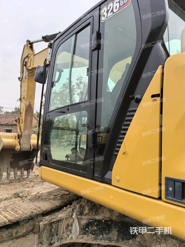 駕駛室左后45度（駕駛室部分）