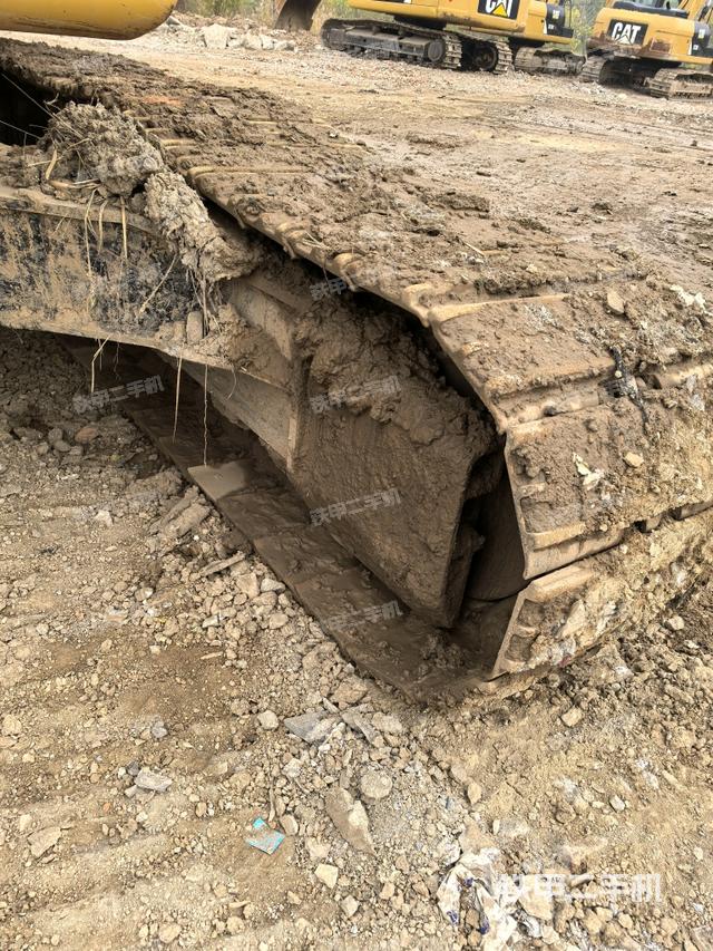 左導向輪（行走機構(gòu)）