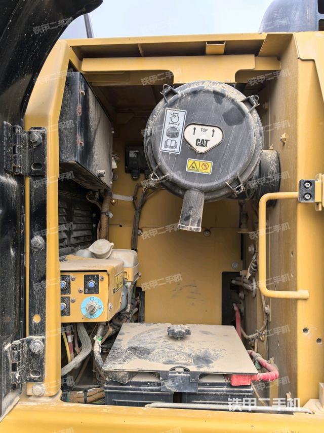 空濾倉整體（大件艙室）