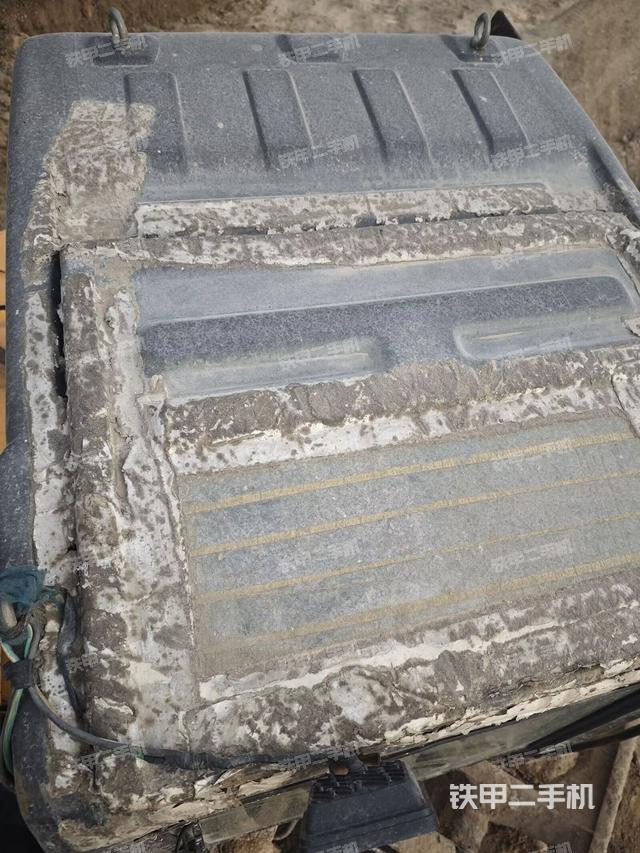 右導(dǎo)向輪（行走機(jī)構(gòu)）