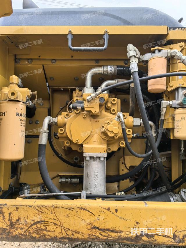 液壓泵室（大件艙室）