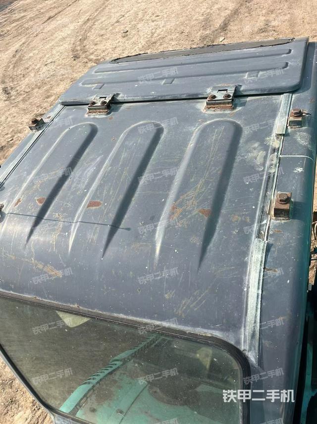 駕駛室頂部俯視(上車部件) 駕駛室頂部俯視(上車部件)