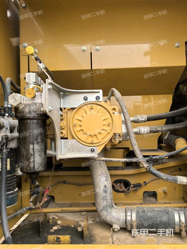 液壓泵室（大件艙室）