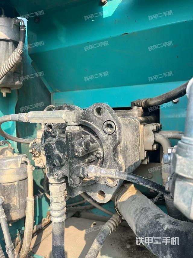 液壓泵室(大件艙室) 液壓泵室(大件艙室)