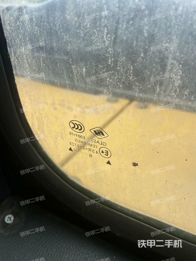 座椅后部（駕駛室部分）