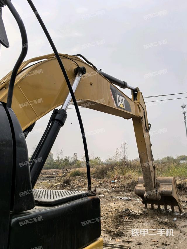 大臂整體?右側(cè)（工作和回轉(zhuǎn)裝置）