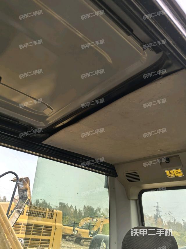 頂棚整體（駕駛室部分）