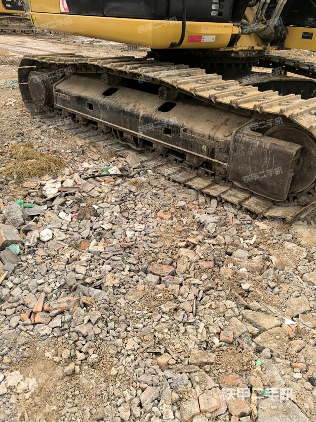 左側(cè)履帶整體?（行走機(jī)構(gòu)）