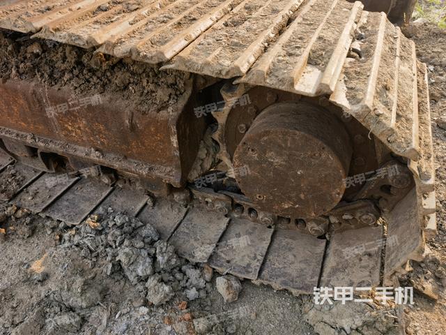右驅(qū)動(dòng)輪(行走機(jī)構(gòu)) 右驅(qū)動(dòng)輪(行走機(jī)構(gòu))