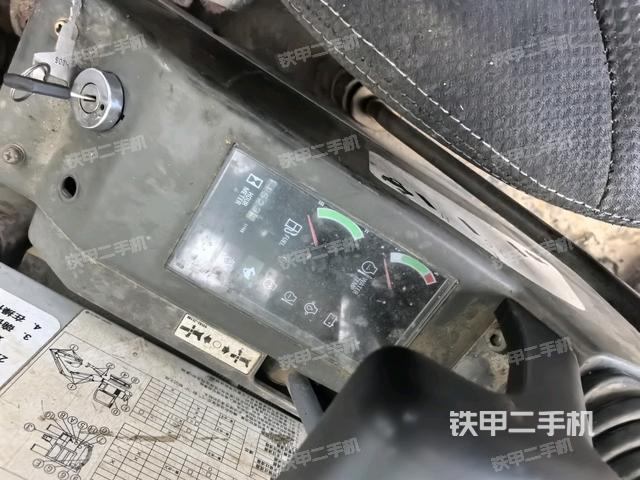 ?駕駛室正側(cè)（駕駛室部分）