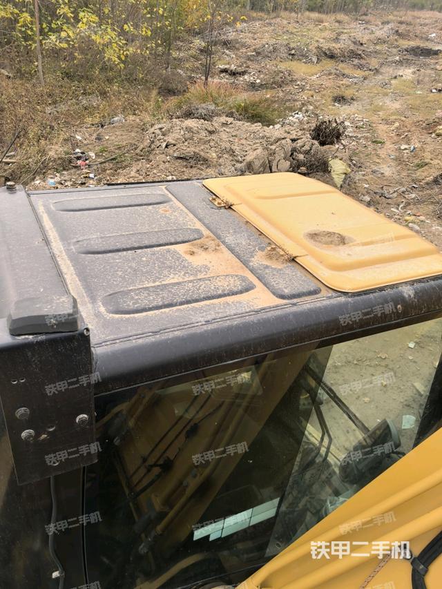 駕駛室頂部俯視（上車部件）