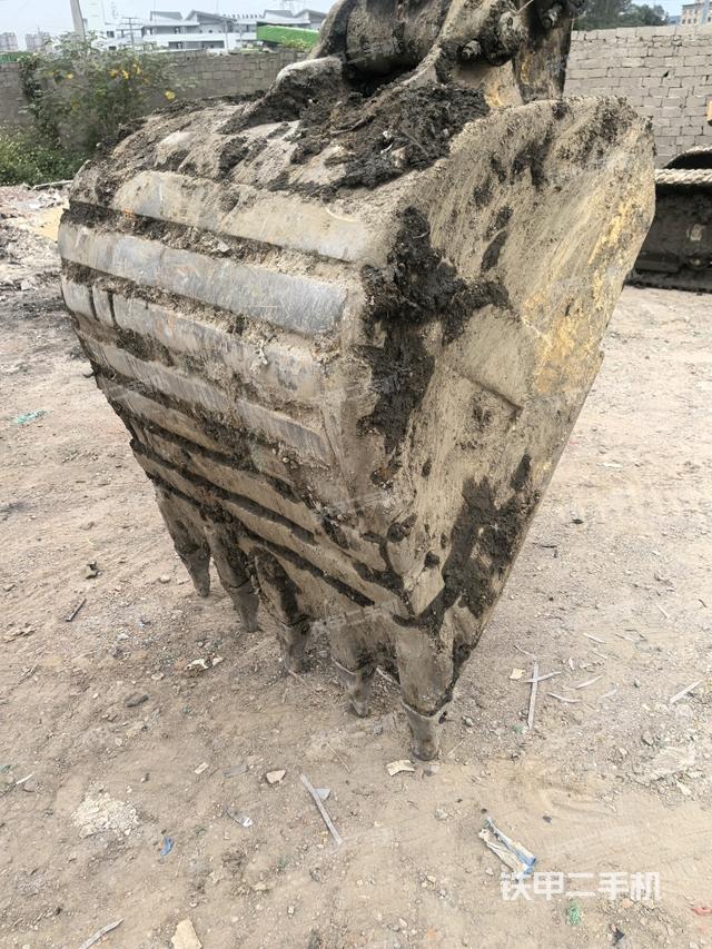 鏟斗45度（工作和回轉(zhuǎn)裝置）