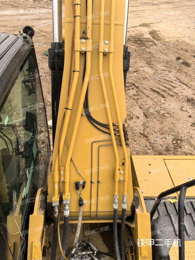 大臂根部?斜視（工作和回轉(zhuǎn)裝置）