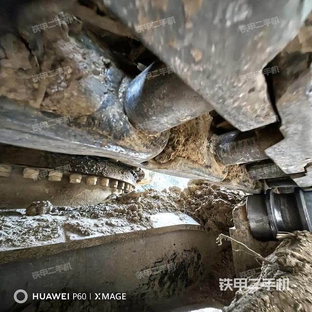 右側(cè)行走馬達(dá)蓋板（行走機(jī)構(gòu)）