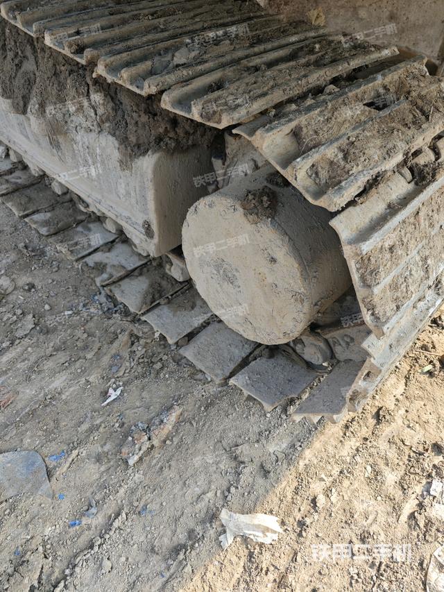 右驅(qū)動(dòng)輪(行走機(jī)構(gòu)) 右驅(qū)動(dòng)輪(行走機(jī)構(gòu))