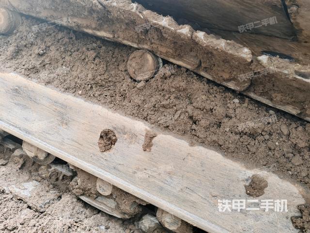 左托鏈輪和鏈筋（行走機(jī)構(gòu)）