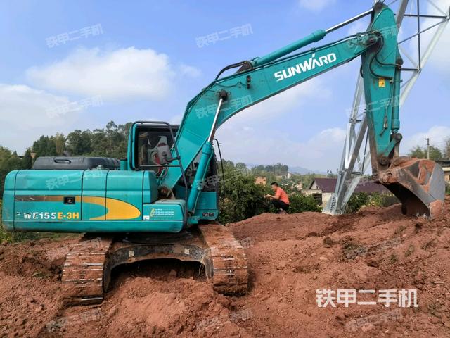 右前45(整機(jī)外觀) 右前45(整機(jī)外觀)