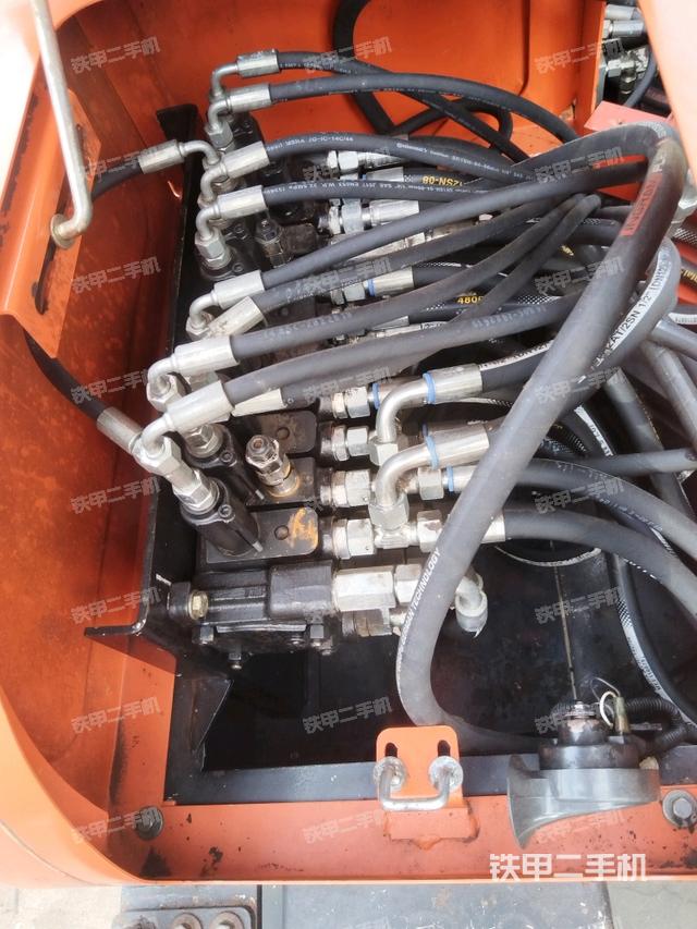 分配閥（上車部件）