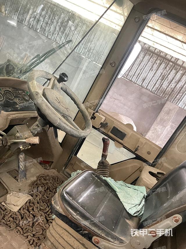 驾驶室工作台（整机外观及大件）