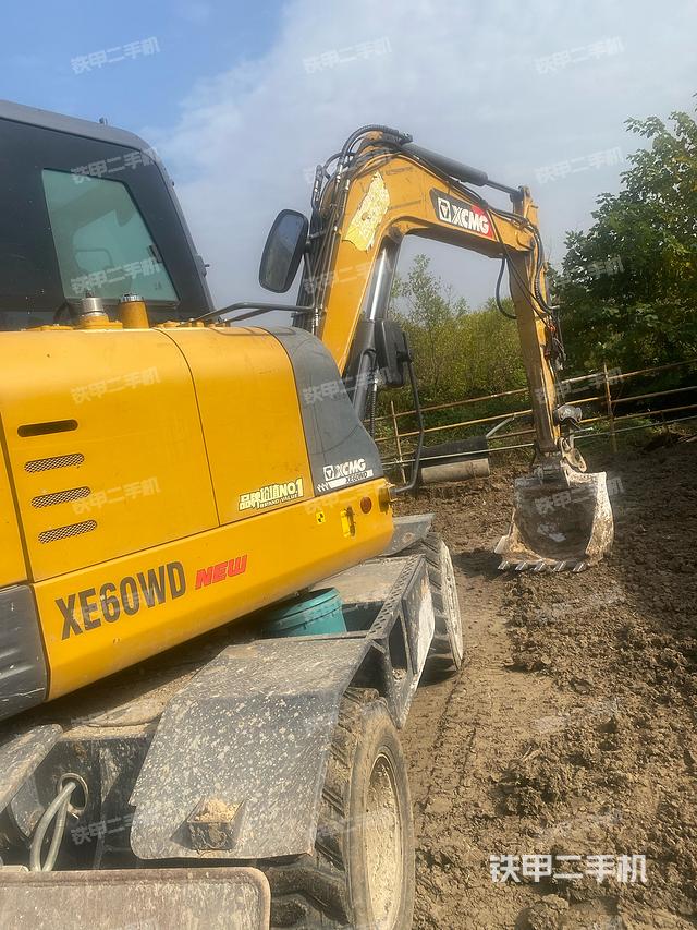 整機(jī)右后45°（整機(jī)外觀）