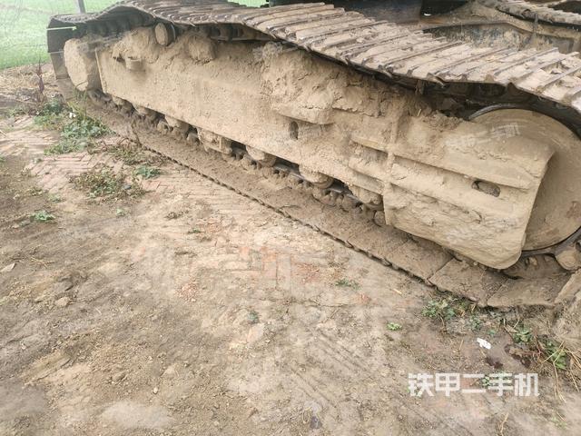 左側(cè)履帶整體?（行走機(jī)構(gòu)）