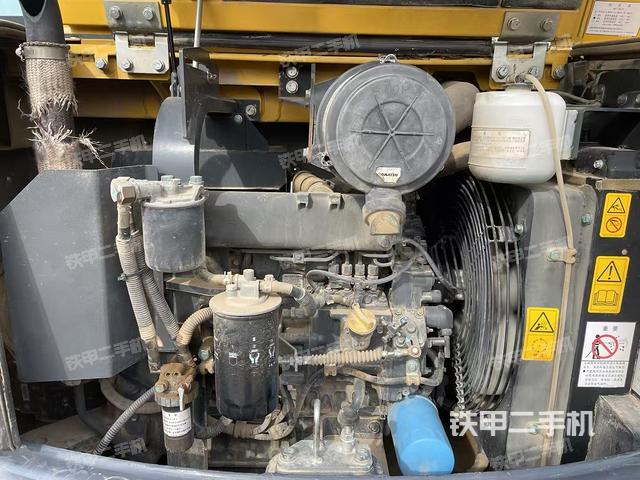 發(fā)動(dòng)機(jī)整體俯視（整機(jī)外觀）